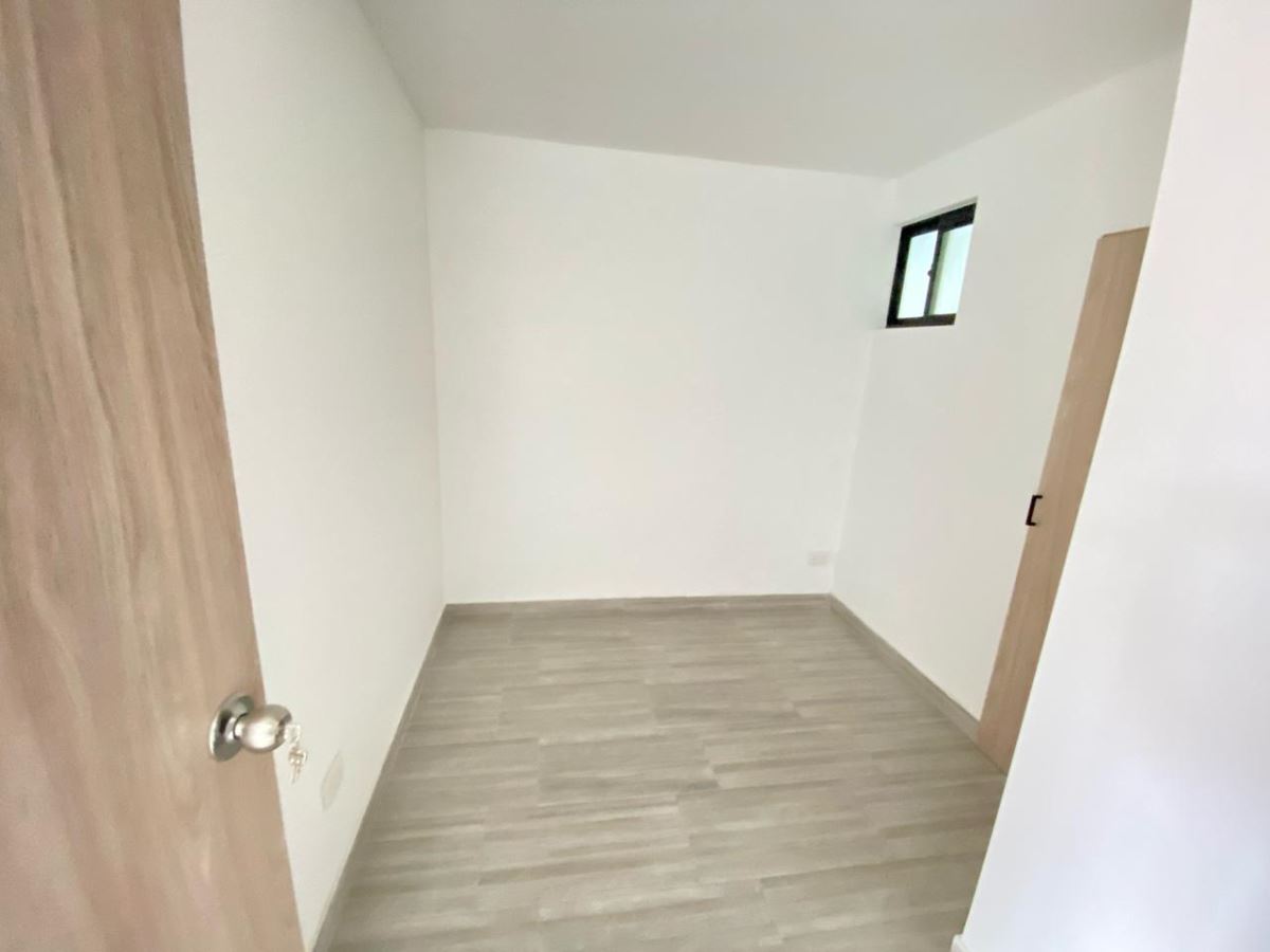 Apartamento en Arriendo - Bogota, EL REDIL 4028