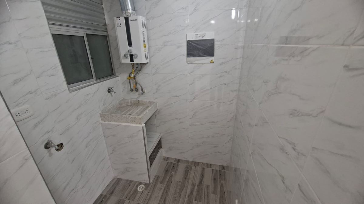 Apartamento en Arriendo - Madrid, RESERVA DE MADRID 6089
