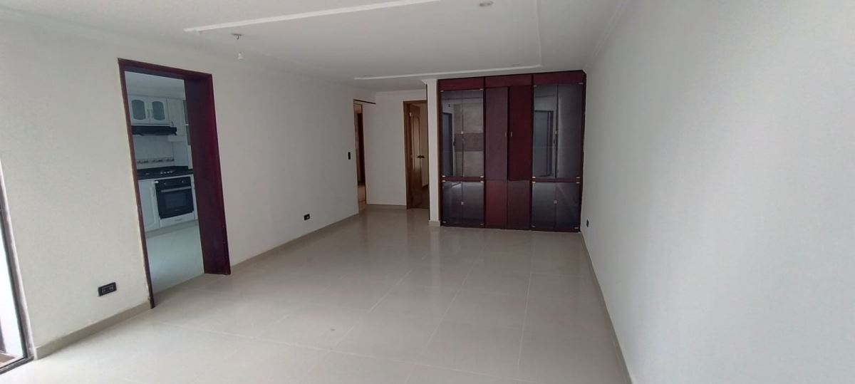 Casa en Arriendo - Bogota, ALHAMBRA 3859