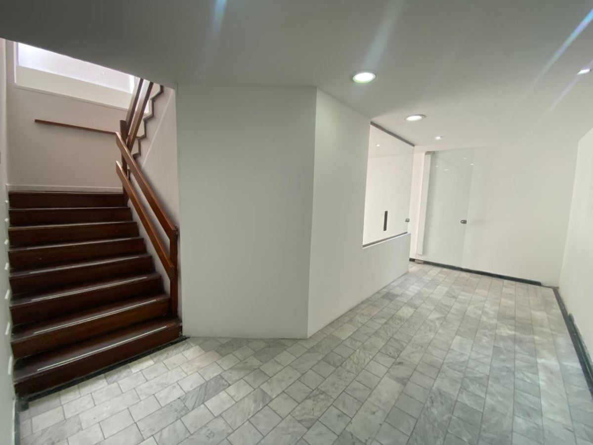 Casa en Arriendo - Bogota, LAGO GAITÁN 4445