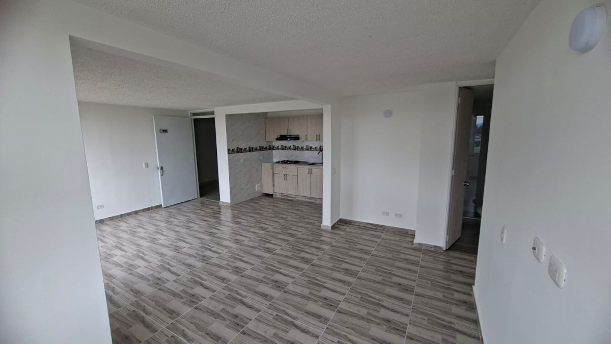 Apartamento en Arriendo - Madrid, RESERVA DE MADRID 6089