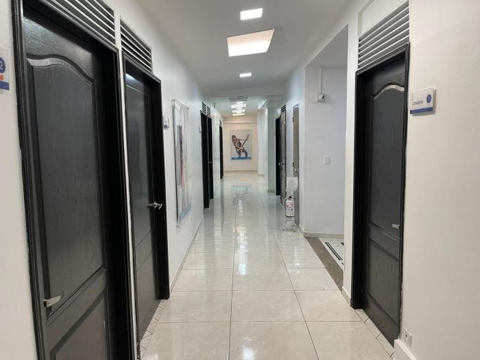 Casa en Venta - Bogota, SANTA BÁRBARA 2161