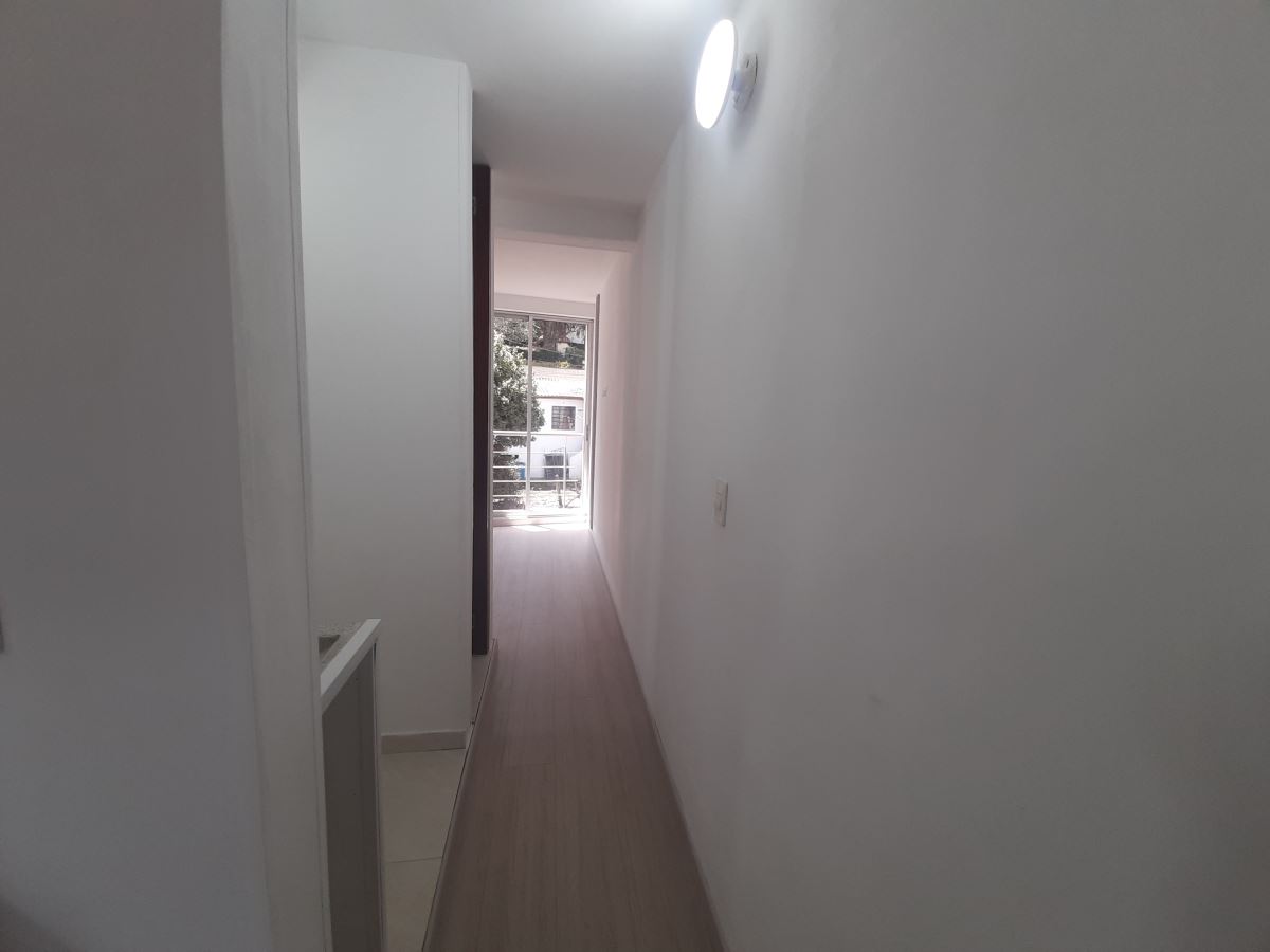 Apartamento en Arriendo - Bogota, PINAR DE SUBA 4737