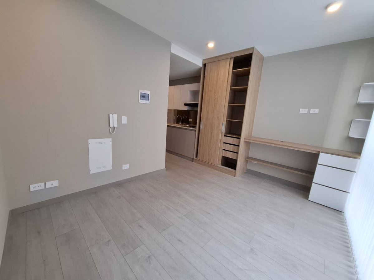 Apartamento en Arriendo - Bogota, LAS NIEVES 4598