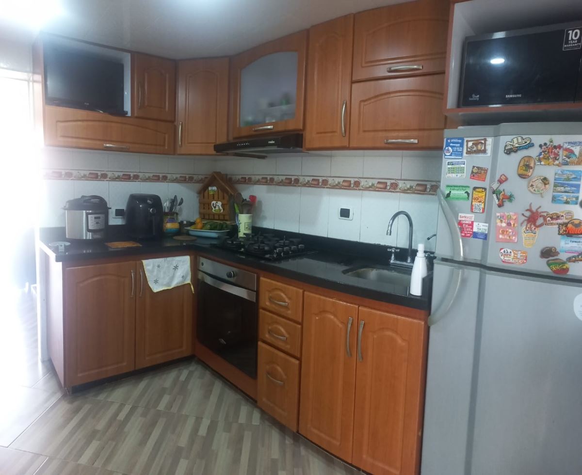 Casa en Venta - Bogota, NUEVO MUZÚ 5009