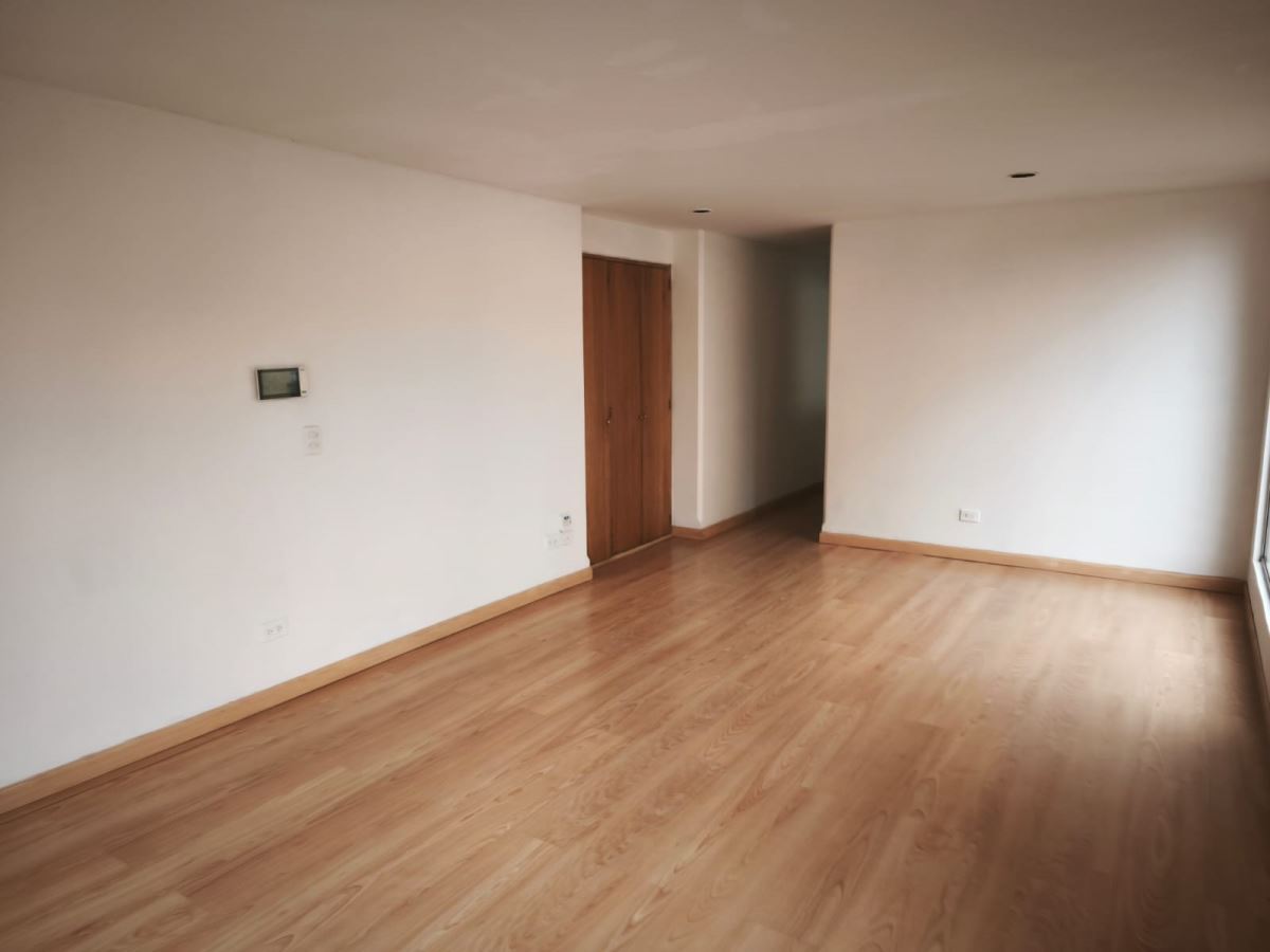 Apartamento en Arriendo - Bogota, SANTA BÁRBARA CENTRAL 5252