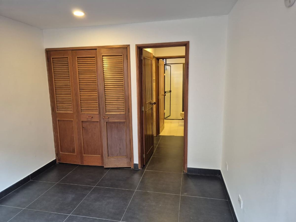 Casa en Arriendo - Bogota, CEDRITOS 5154