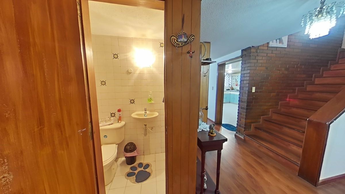 Casa en Venta - Bogota, NIZA 4438