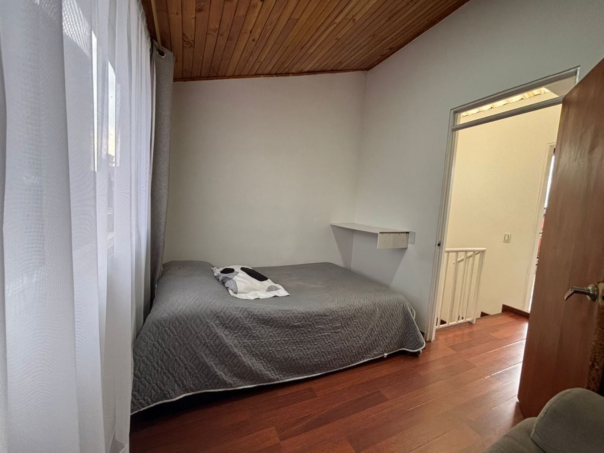 Casa en Venta - Bogota, SAN ANTONIO 5922