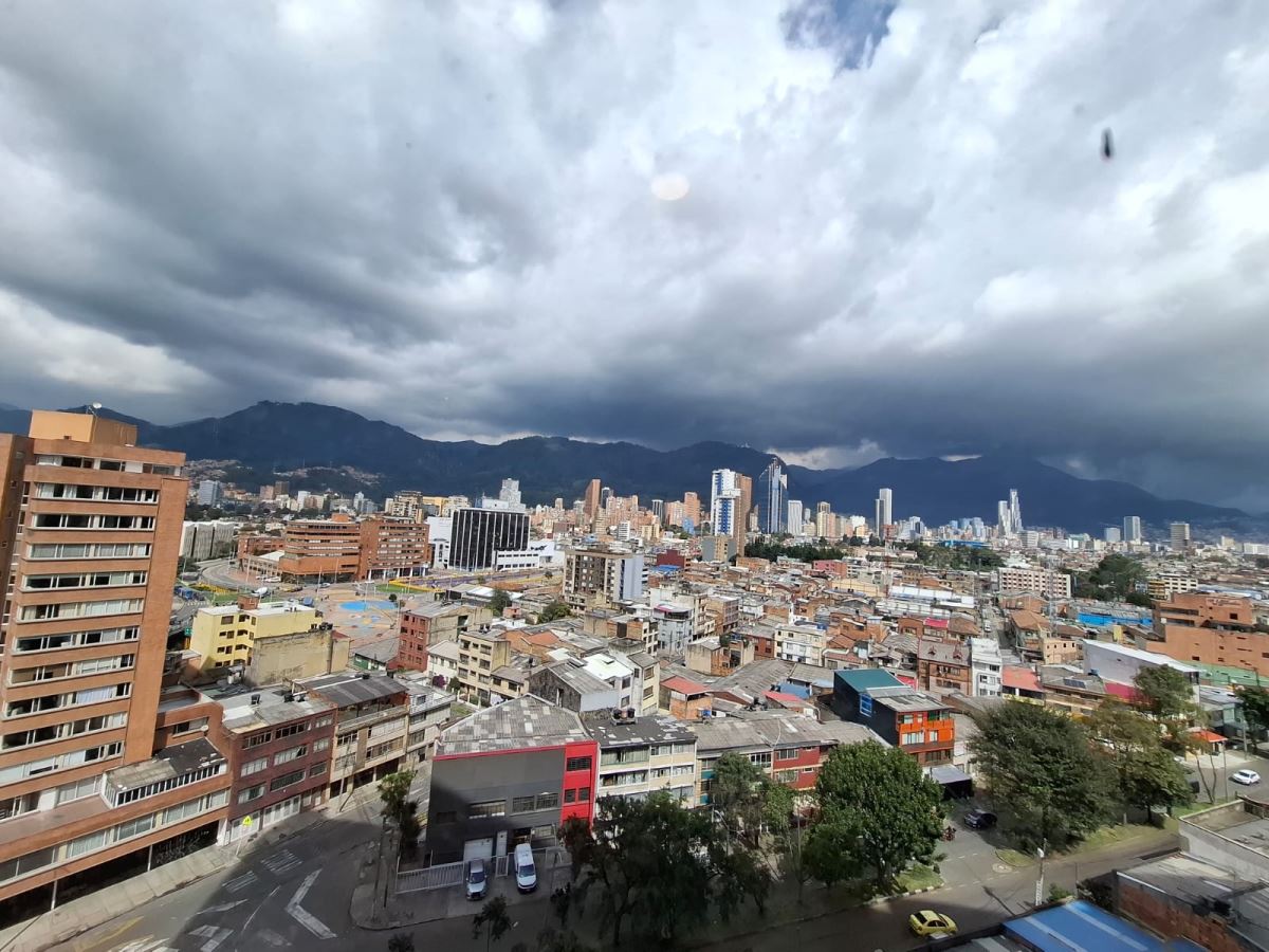 Apartamento en Arriendo - Bogota, SAN FELIPE 5907