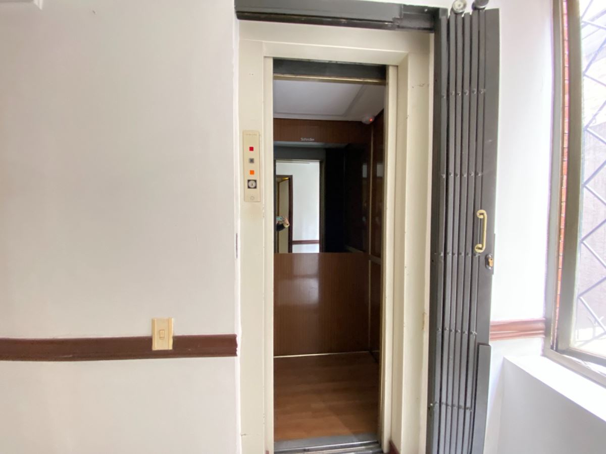 Apartamento en Arriendo - Bogota, LOS ROSALES 5617