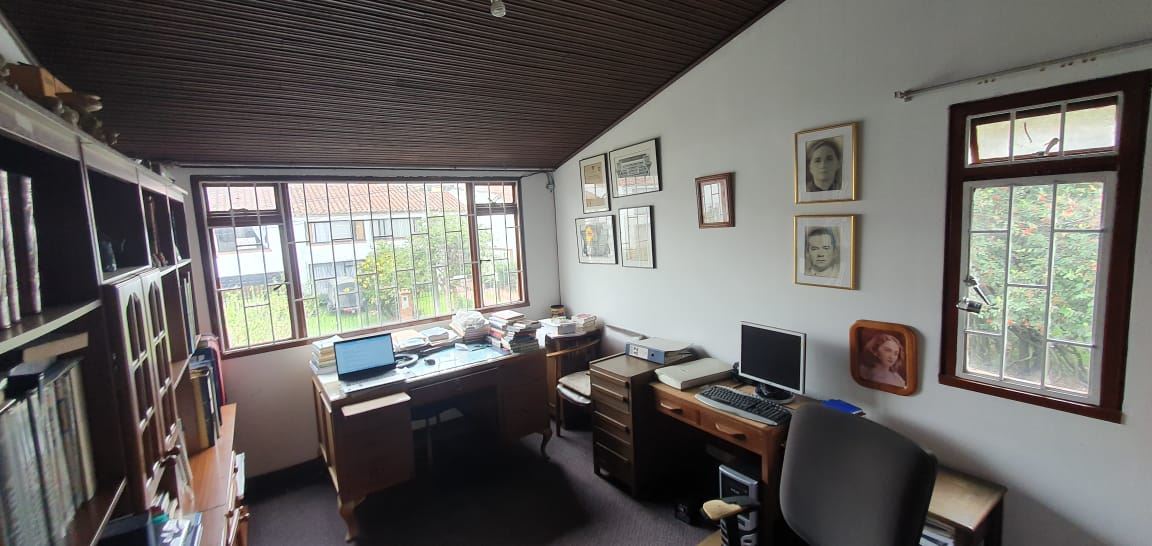Casa en Arriendo - Bogota, PONTEVEDRA 3107