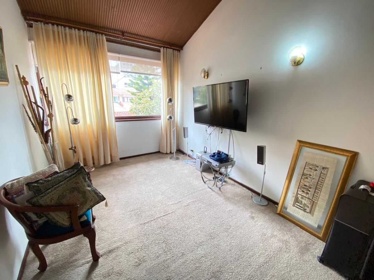 Casa en Arriendo - Bogota, CEDRITOS 3059
