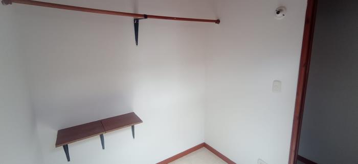 Casa en Arriendo - Bogota, EL RECODO 2491