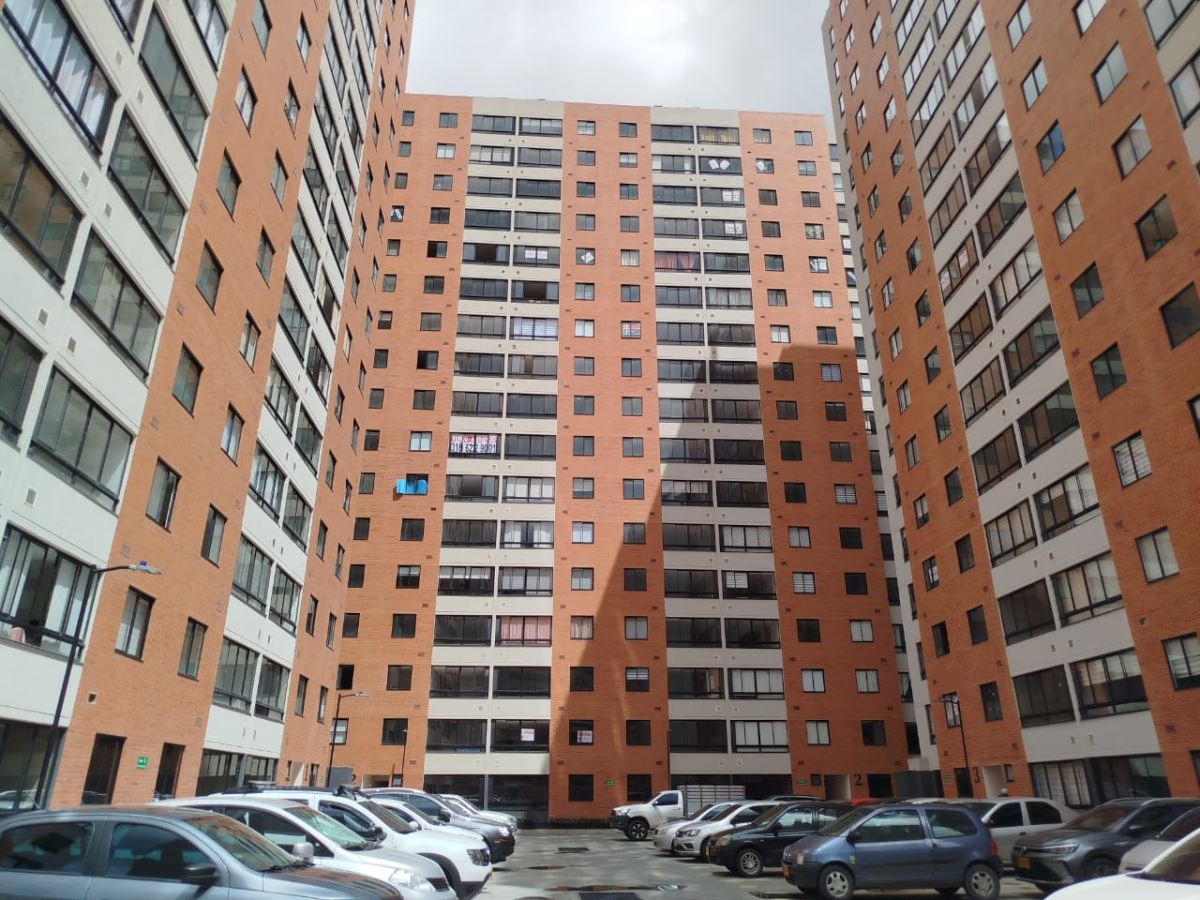 Apartamento en Arriendo - Bogota, EL REDIL 4494