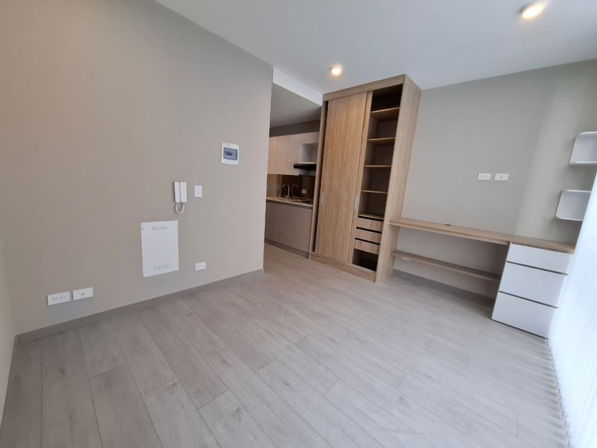 Apartamento en Arriendo - Bogota, LAS NIEVES 4598