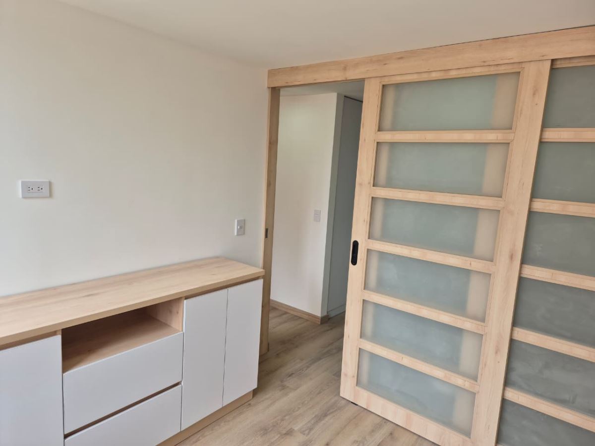 Apartamento en Arriendo - Bogota, EL REDIL 4868
