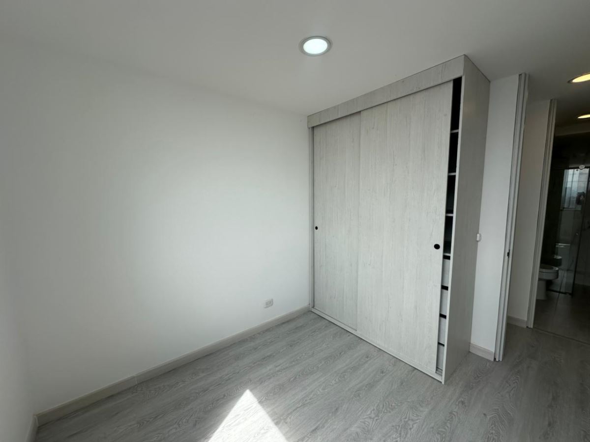 Apartamento en Arriendo - Bogota, MONTEVIDEO 5391