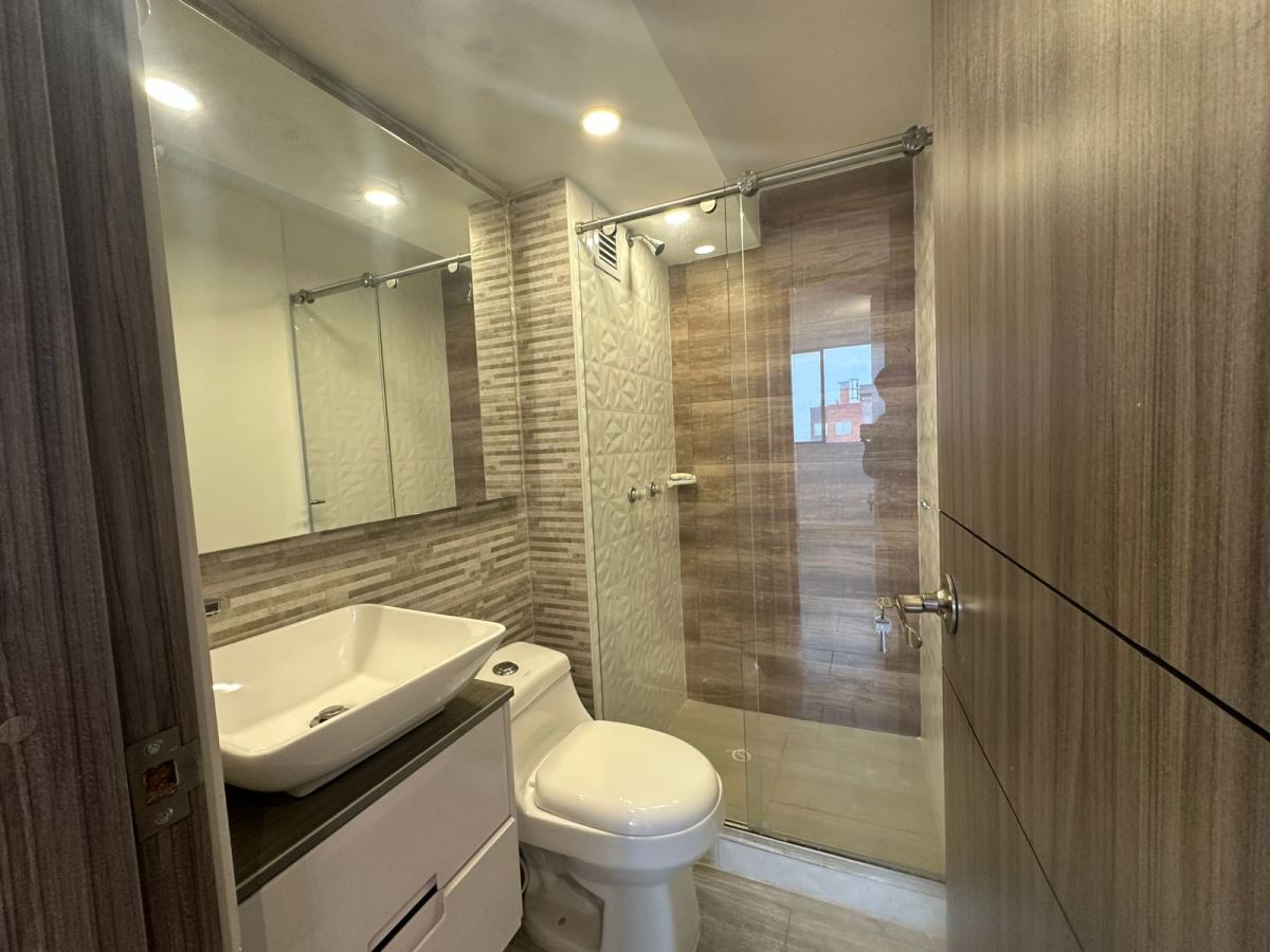 Apartamento en Arriendo - Bogota, CASTILLA 4518