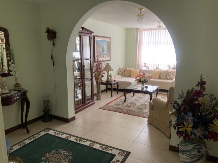 Casa en Venta - Bogota, LISBOA 2455