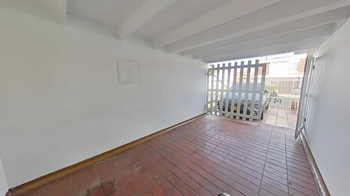 Casa en Venta - Bogota, LAS VILLAS 4031