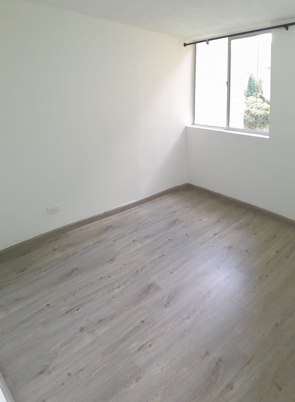 Apartamento en Venta - Bogota, CASTILLA 4944