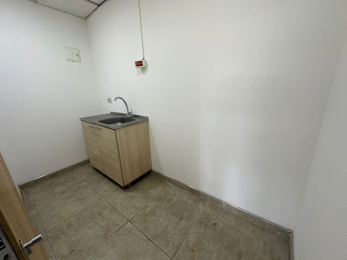 Oficina en Arriendo - Bogota, PUERTA DE TEJA 4723