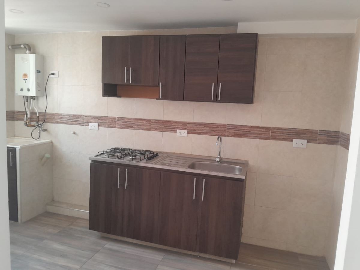 Apartamento en Arriendo - Bogota, MADELENA 4163