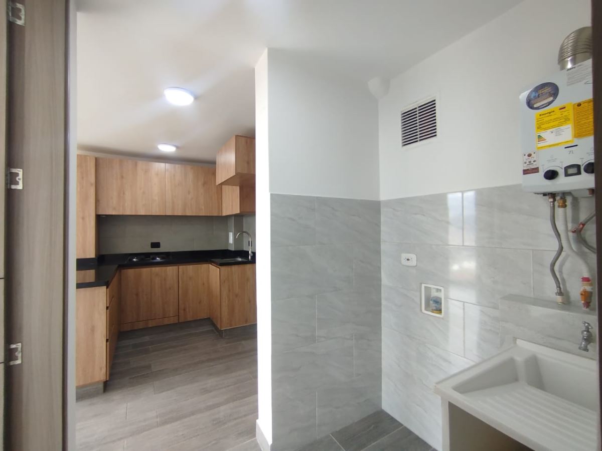 Apartamento en Arriendo - Bogota, MAZURÉN 4905