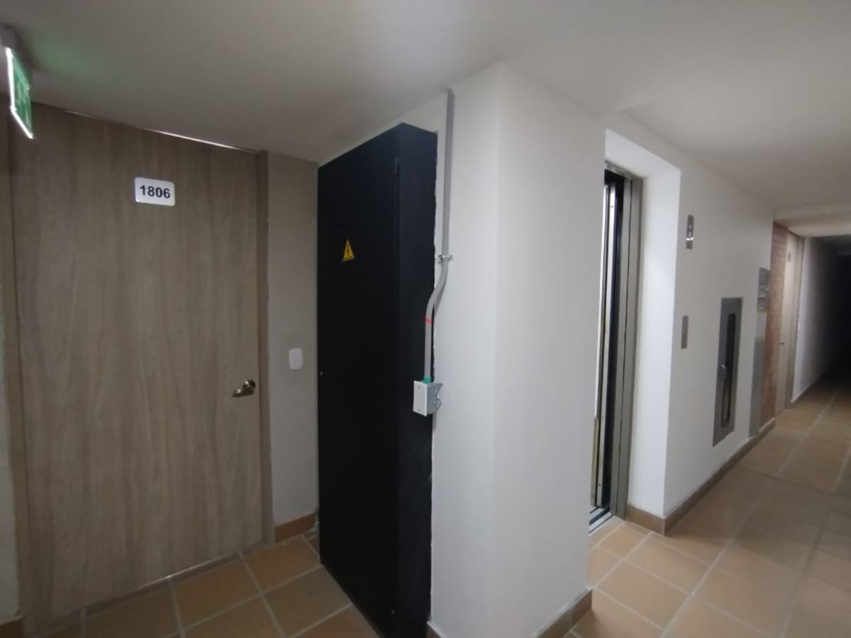 Apartamento en Arriendo - Bogota, BARRANCAS 4496