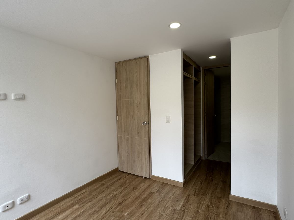 Apartamento en Arriendo - Bogota, PALERMO 4711
