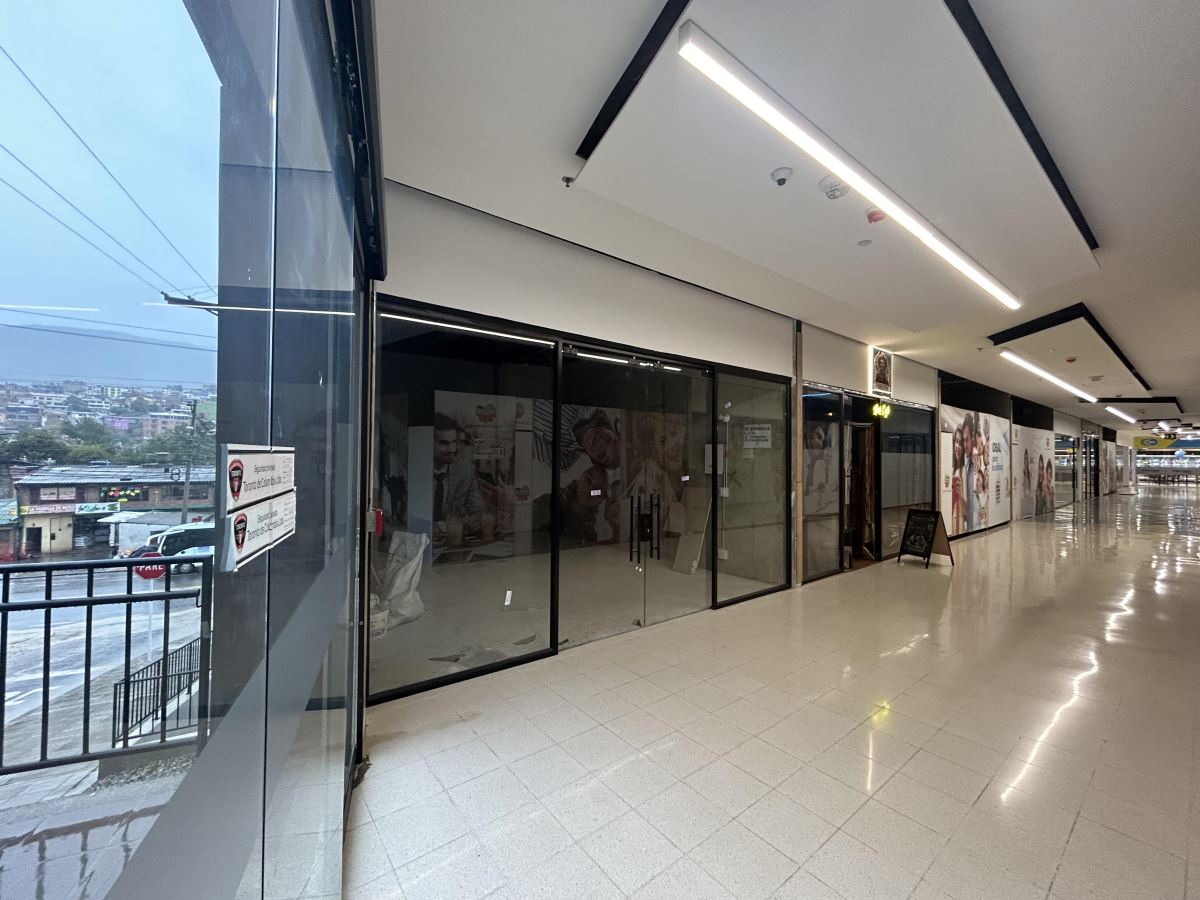 Local en Venta - La Calera, LA CALERA 3611