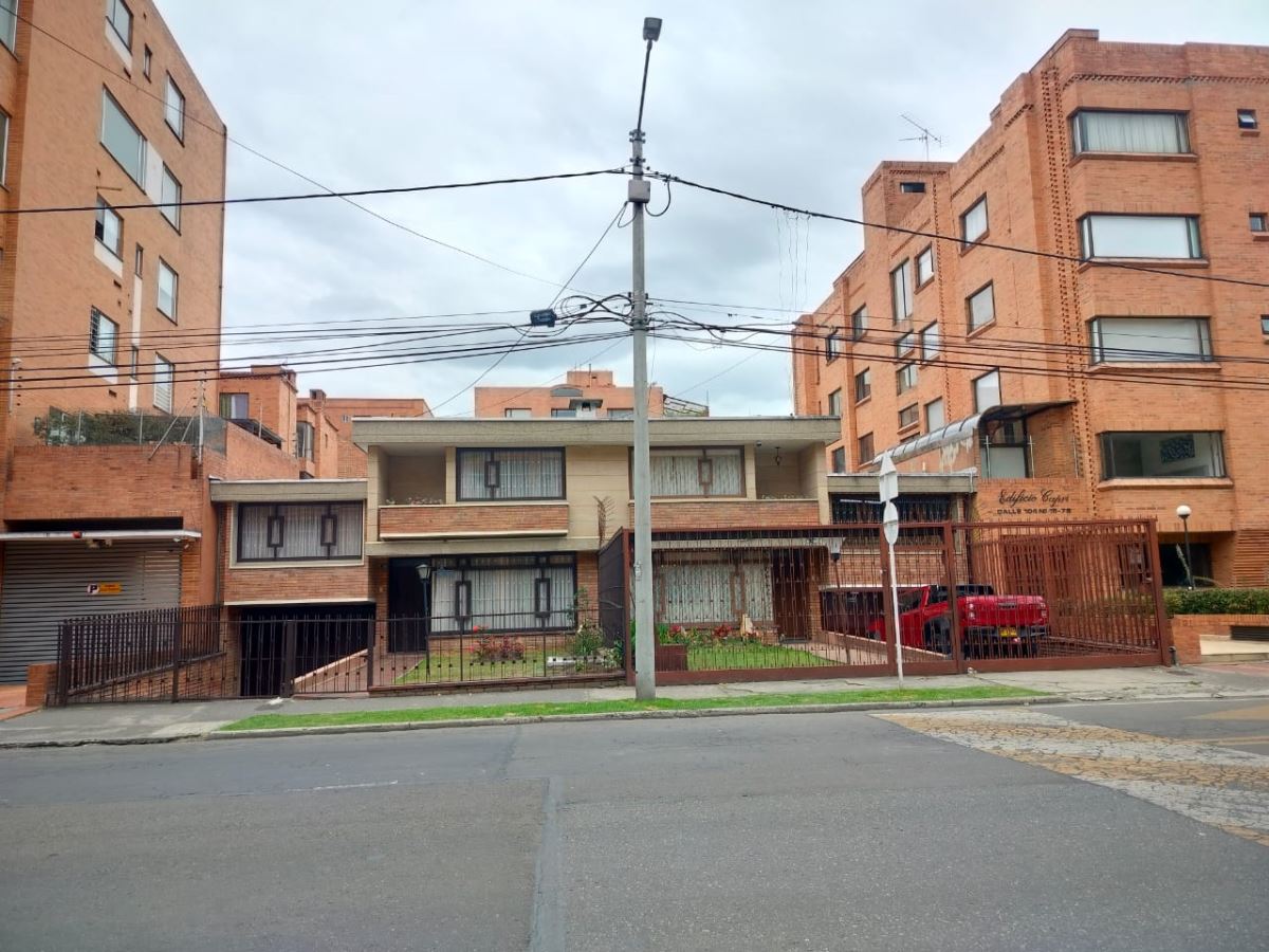 Casa en Venta - Bogota, LAGO GAITÁN 4969