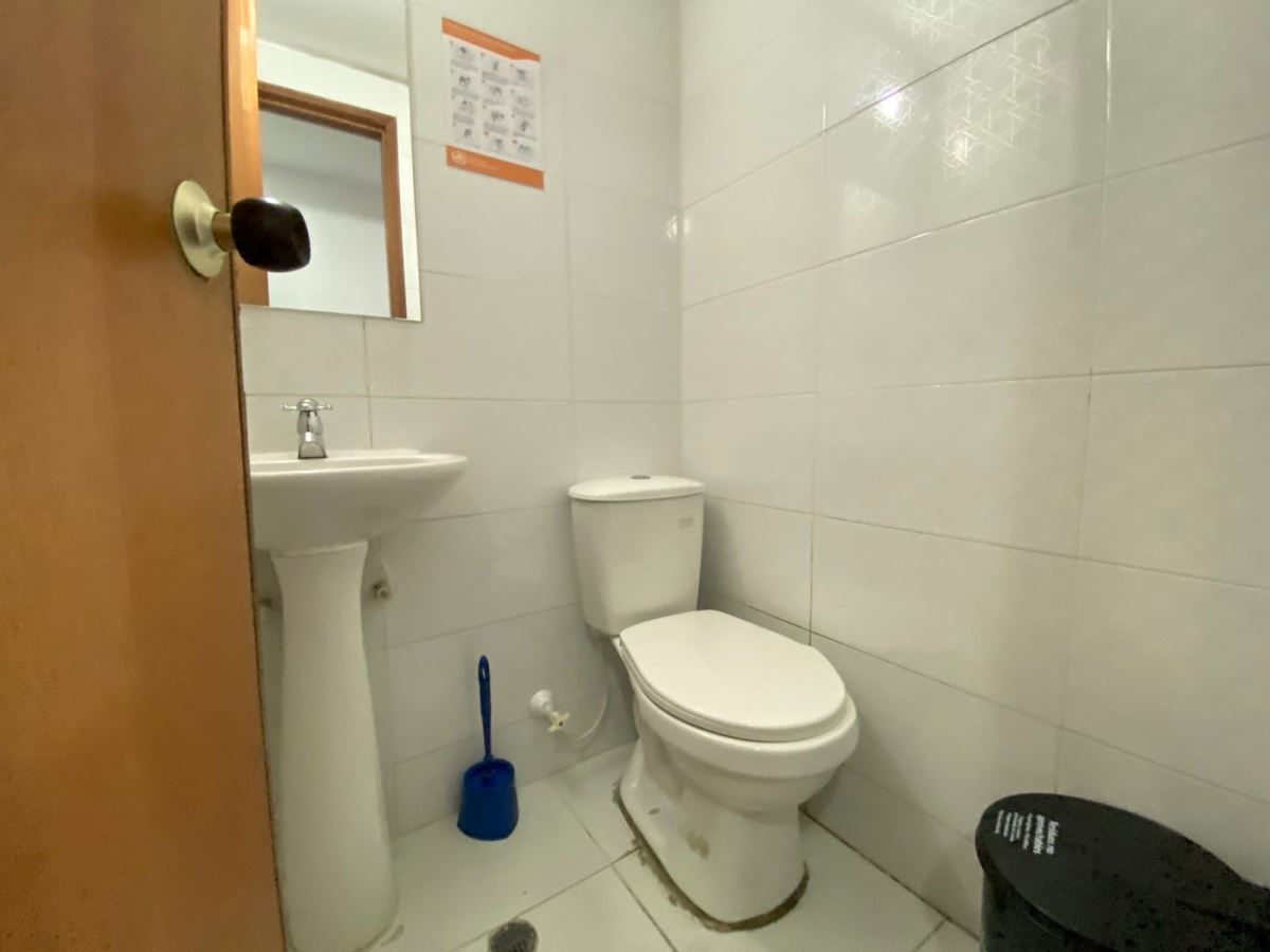 Oficina en Arriendo - Bogota, LAGO GAITÁN 5110