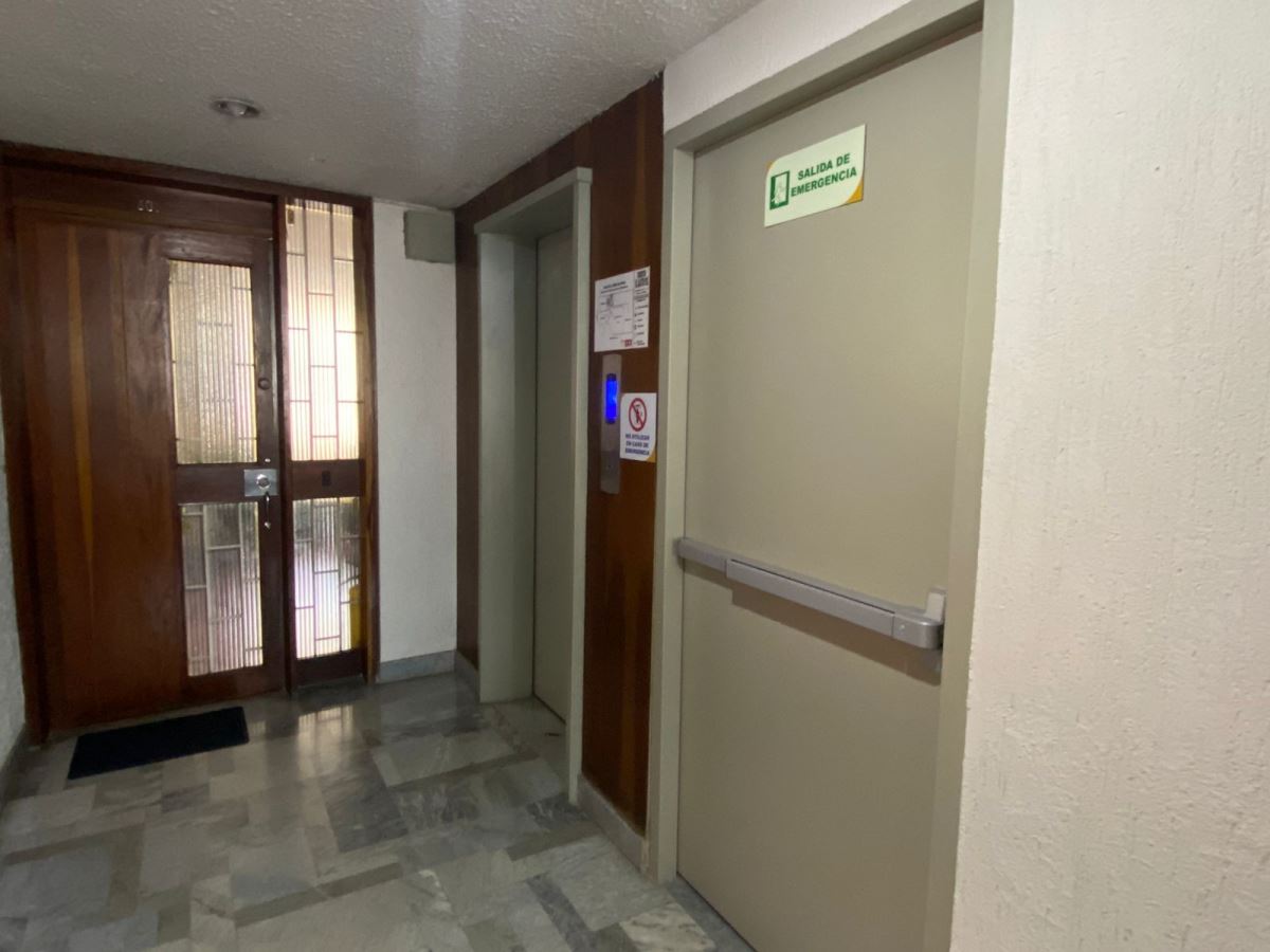 Oficina en Arriendo - Bogota, LAGO GAITÁN 5039