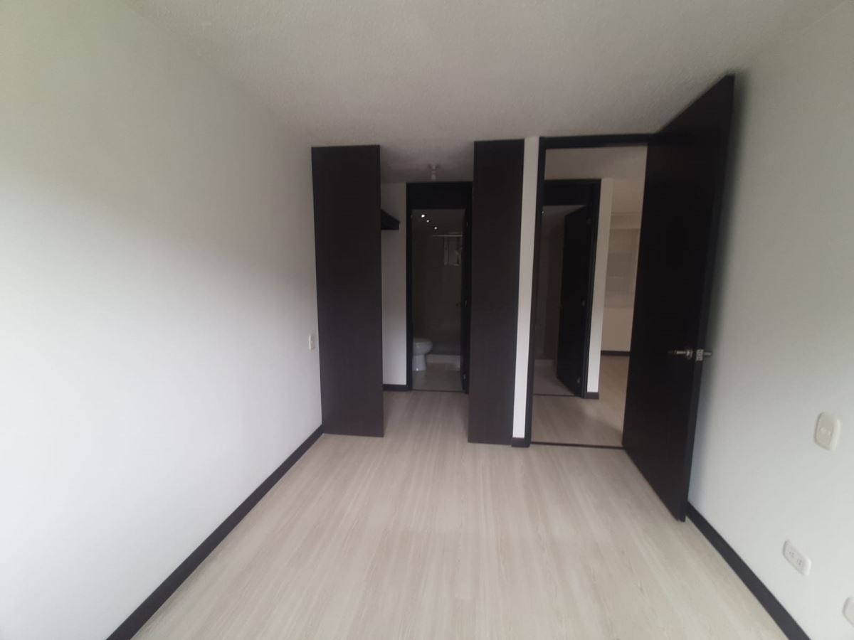 Apartamento en Arriendo - Bogota, EL SALITRE 4881