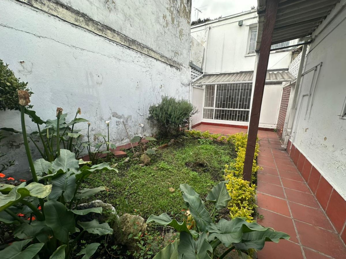 Casa en Venta - Bogota, POLO CLUB 5350