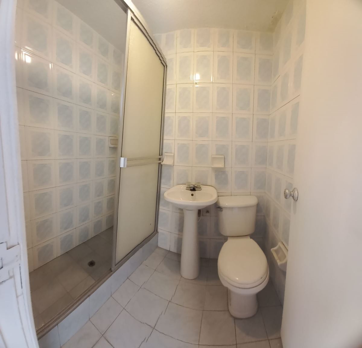 Casa en Venta - Bogota, NORMANDÍA 3806