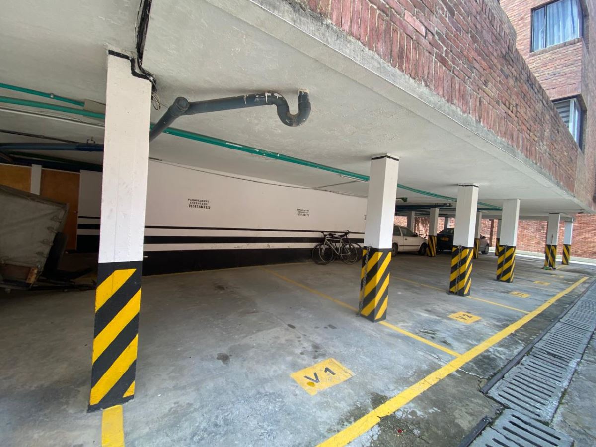 Apartamento en Arriendo - Bogota, CEDRITOS 4516