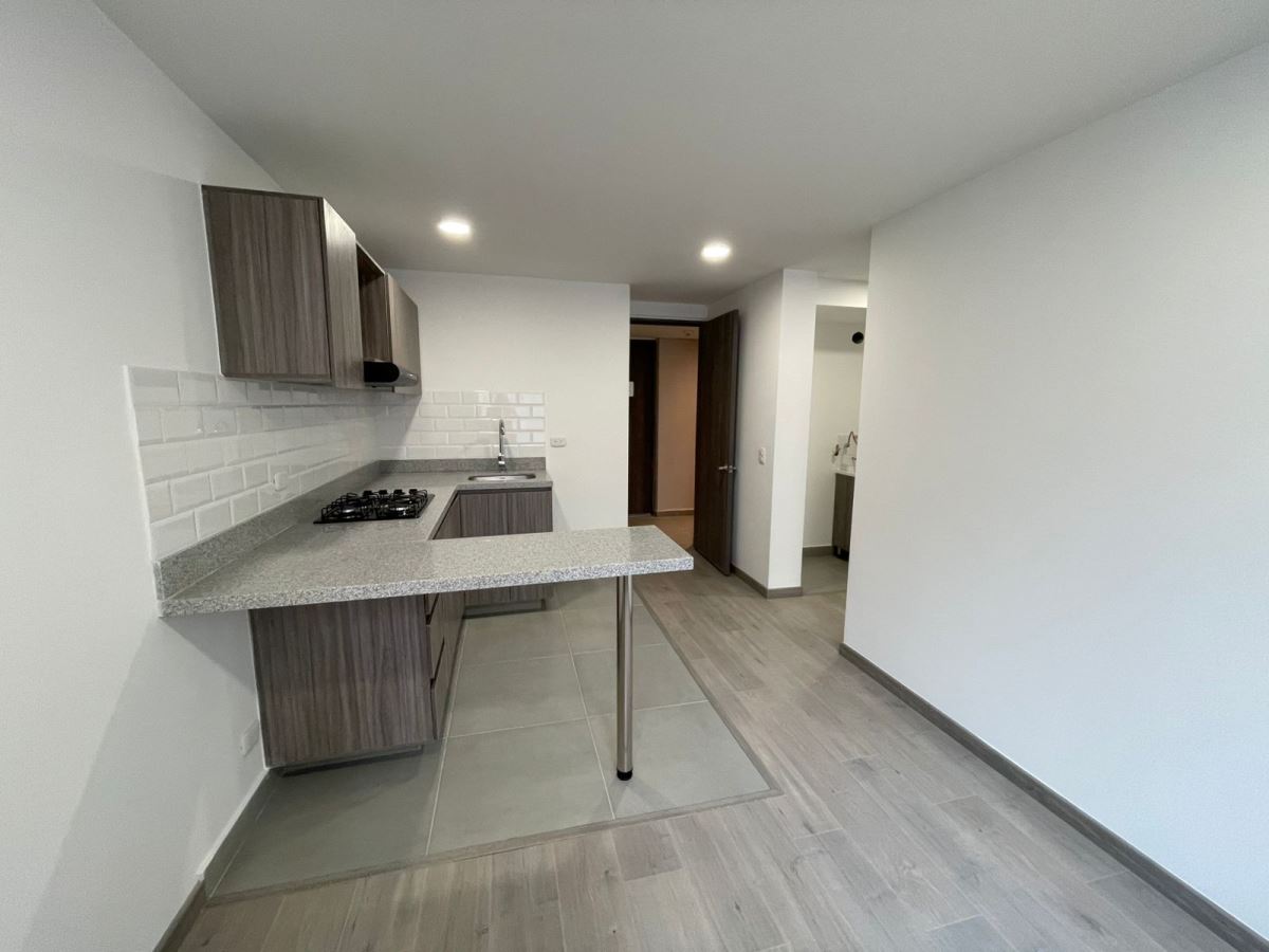 Apartamento en Arriendo - Bogota, EL SALITRE 5369