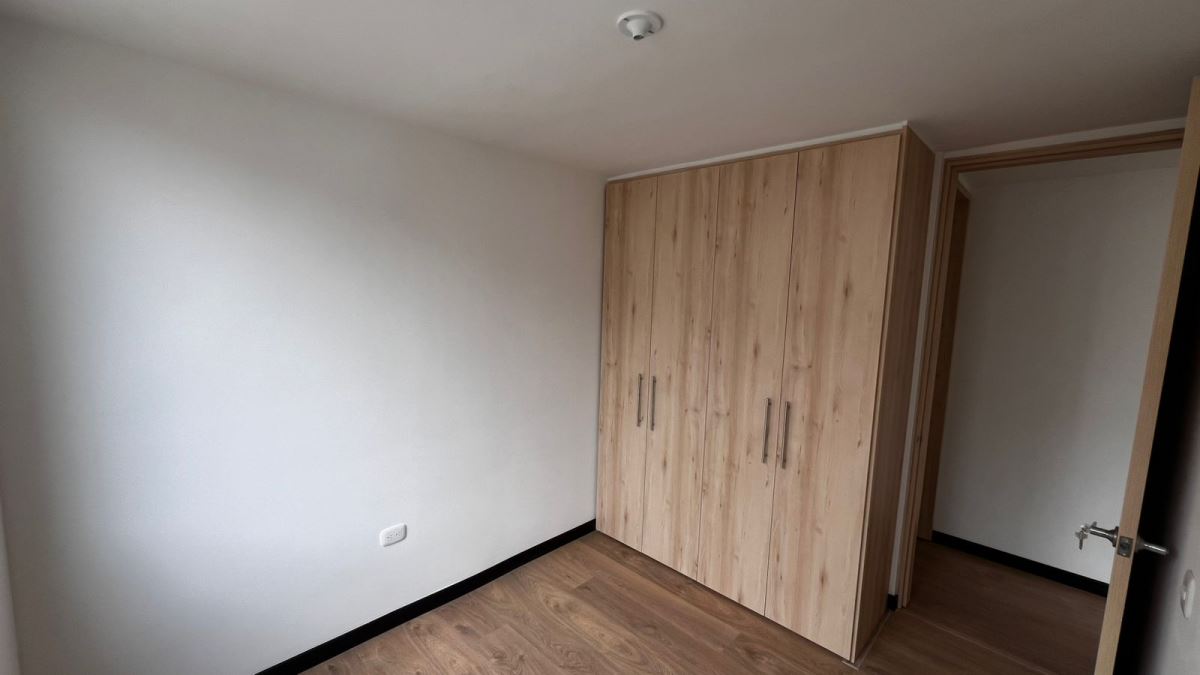Apartamento en Arriendo - Bogota, NUEVA CASTILLA 5803