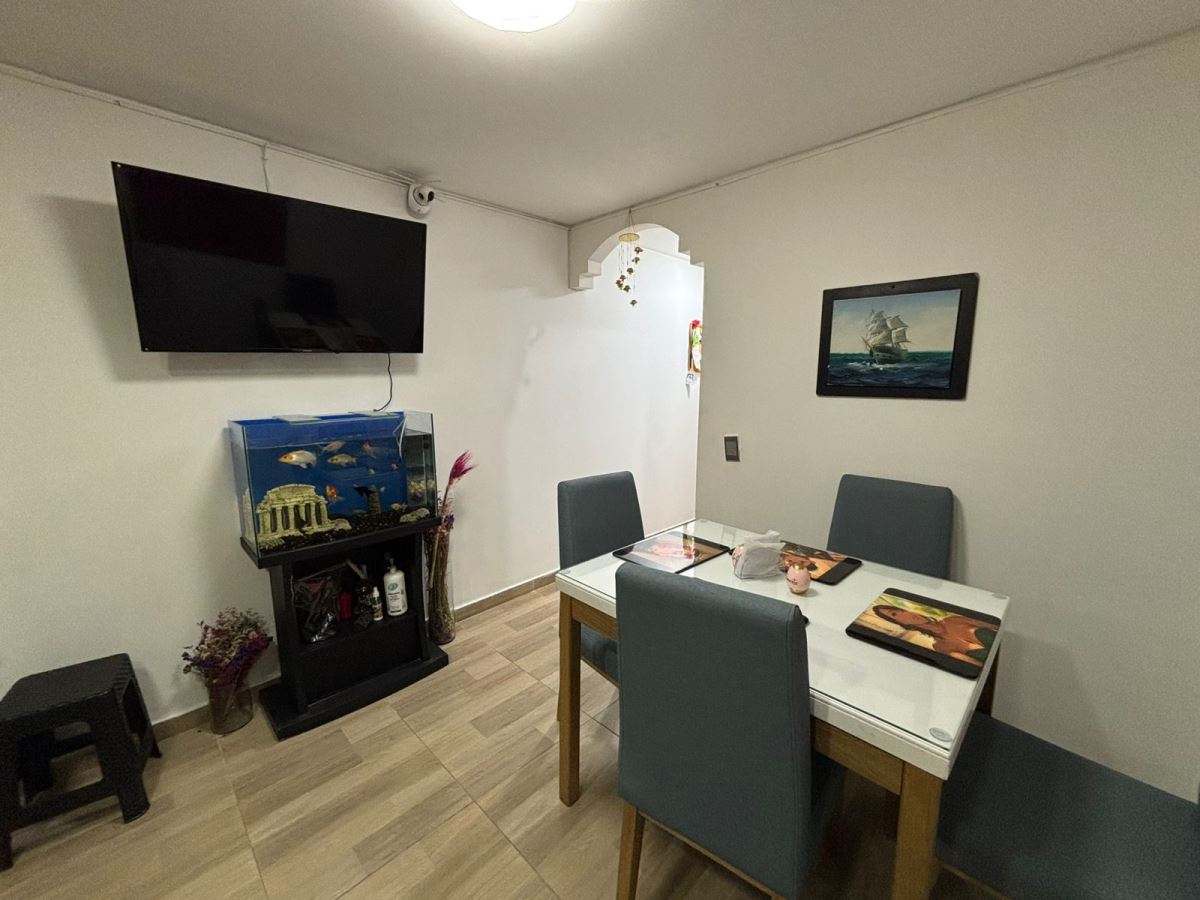 Casa en Venta - Bogota, LOMBARDIA 5176