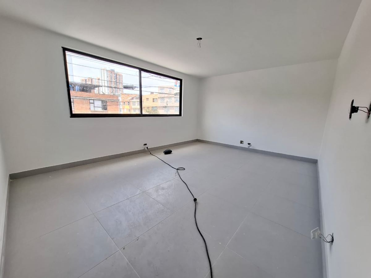 Oficina en Arriendo - Bogota, COMUNEROS 4675