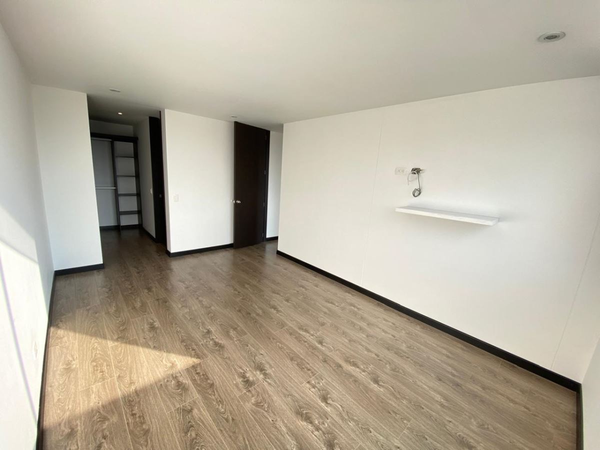 Apartamento en Arriendo - Bogota, CEDRITOS 3917