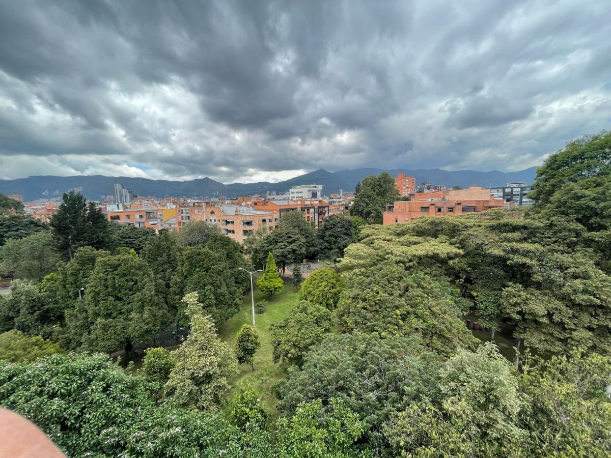 Apartamento en Arriendo - Bogota, PUENTE LARGO 4225