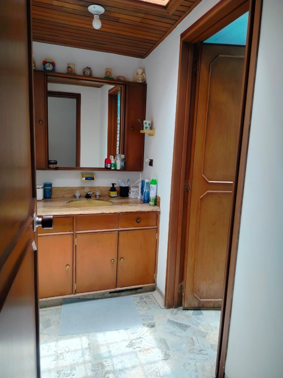 Casa en Venta - Bogota, SANTA BIBIANA 4977