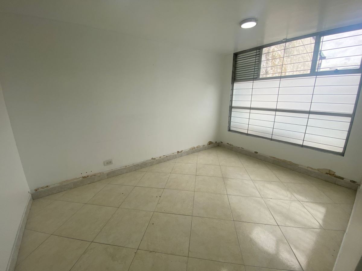 Casa en Arriendo - Bogota, POLO CLUB 4956