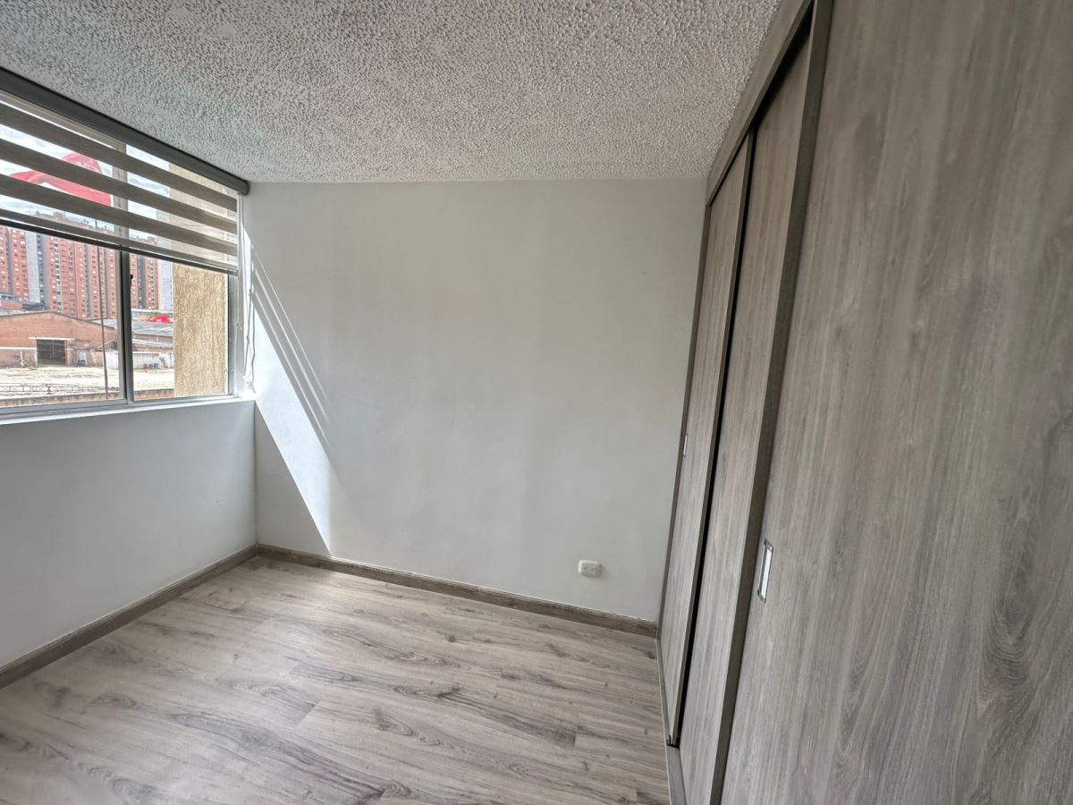 Apartamento en Arriendo - Bogota, CASTILLA 4726