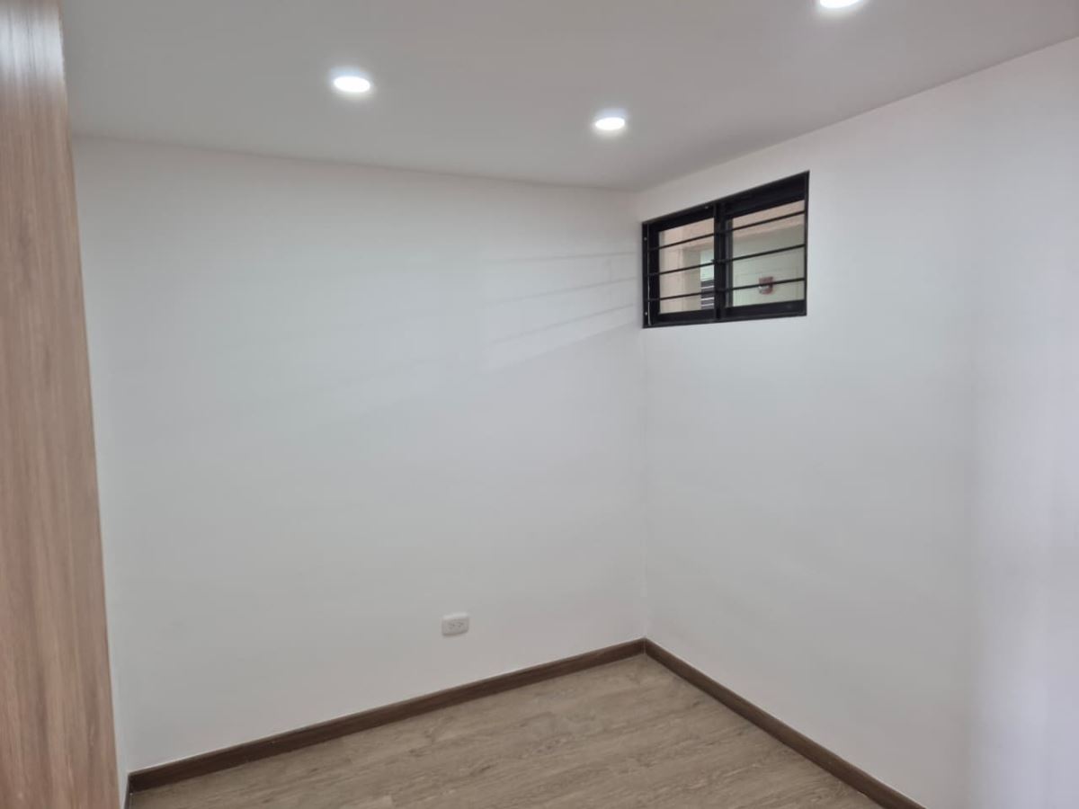 Apartamento en Arriendo - Bogota, EL REDIL 4770