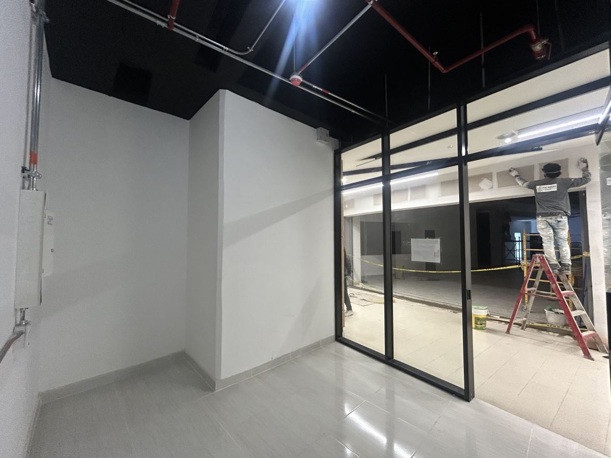 Local en Venta - La Calera, LA CALERA 3386